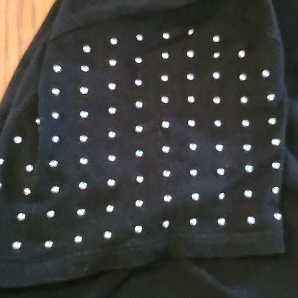 Studded Tee - Picture 5 of 6